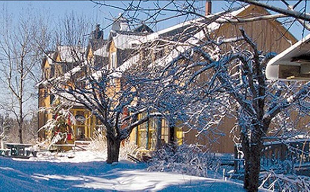 Auberge Restaurant La Mara Saint-Joseph-de-Ham-Sud Экстерьер фото